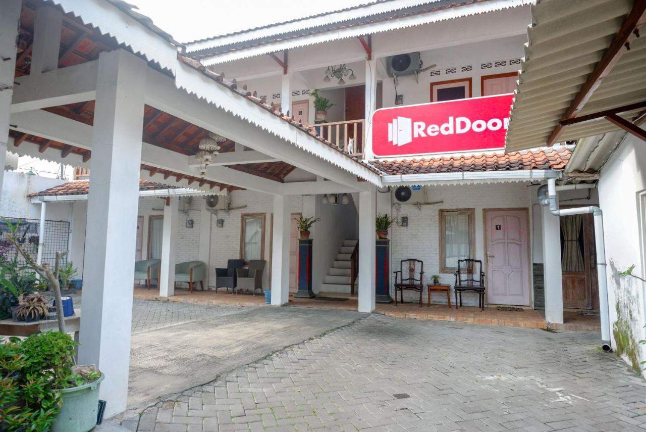 OYO1592加丁4u家庭旅馆 日惹 外观 照片